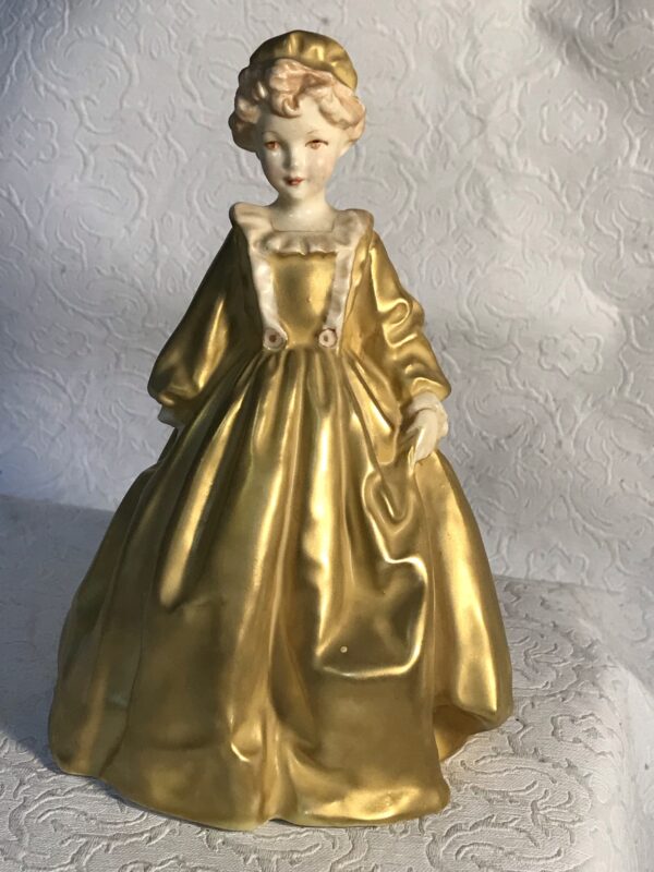 Grandmothers Dress (Gold) RW3081
