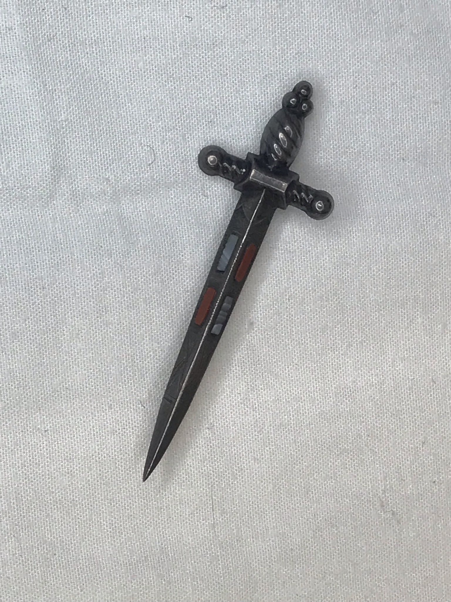 Vintage Scottish Engraved and Agate Sword Pin Broach - Treasure Antique ...
