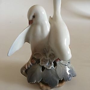 Royal Copenhagen Figurine Lovebirds - 402