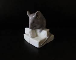 Royal Copenhagen Figurine Mouse on Sugar - 510