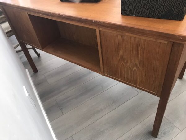 MCM Teak desk - Image 2