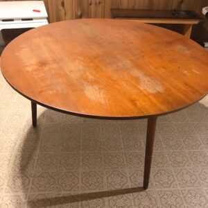 MCM Hans Wegner Heart Table